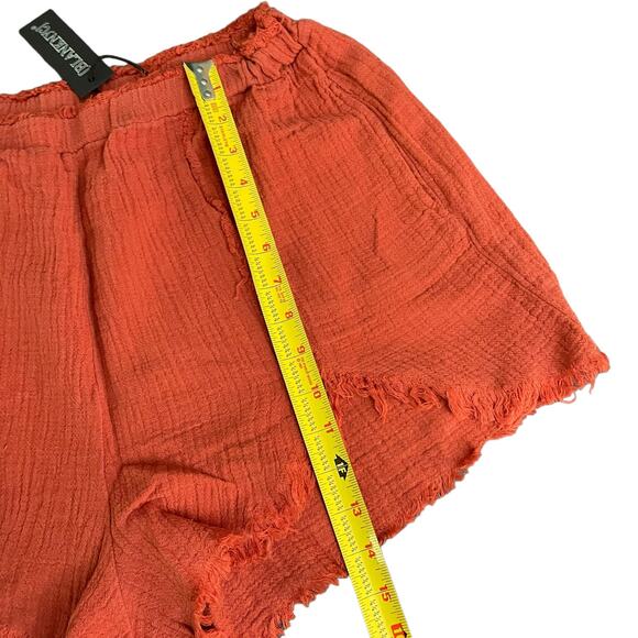 Blank NYC Sunset Escape Shorts Womens M Orange Red High Rise Cotton Raw Hem NWT - Picture 13 of 16
